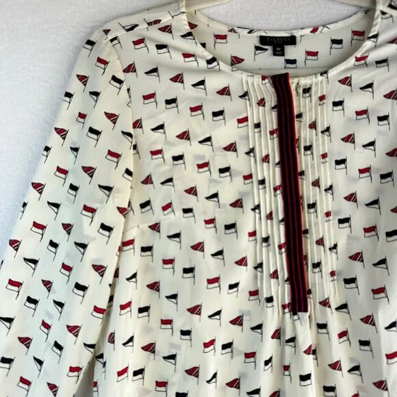 Talbots Shirt Womens Size 6 Petite Small Cream Nautical Coastal Blouse Travel - Picture 3 of 13